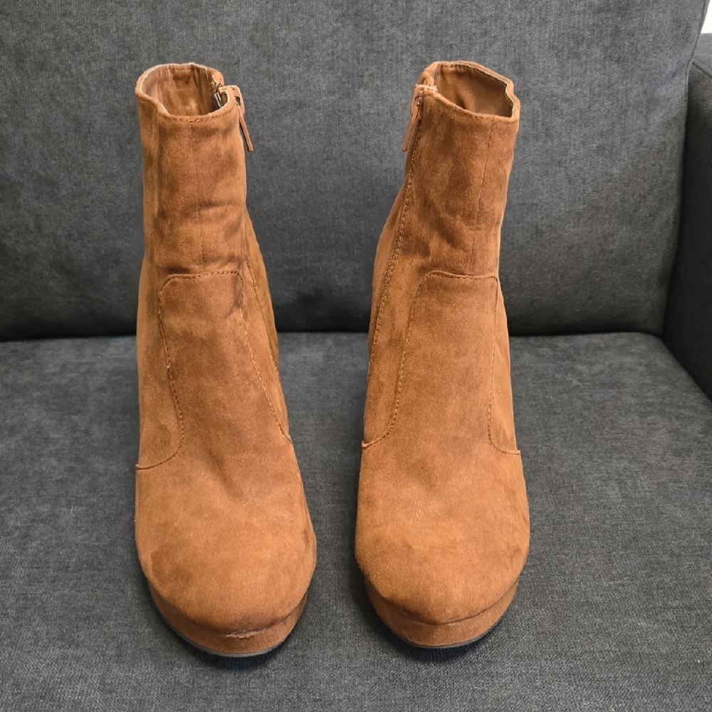 Mossimo Supply Co. Brown Ankle Booties